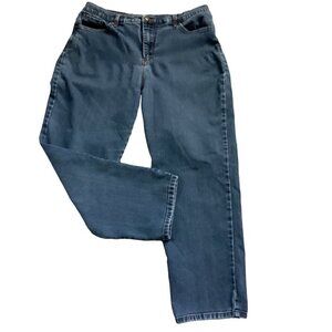 Bundle of 2 Pairs of Gloria Vanderbilt Amanda Sz MISSY 16 SHORT Blue Jeans 161N